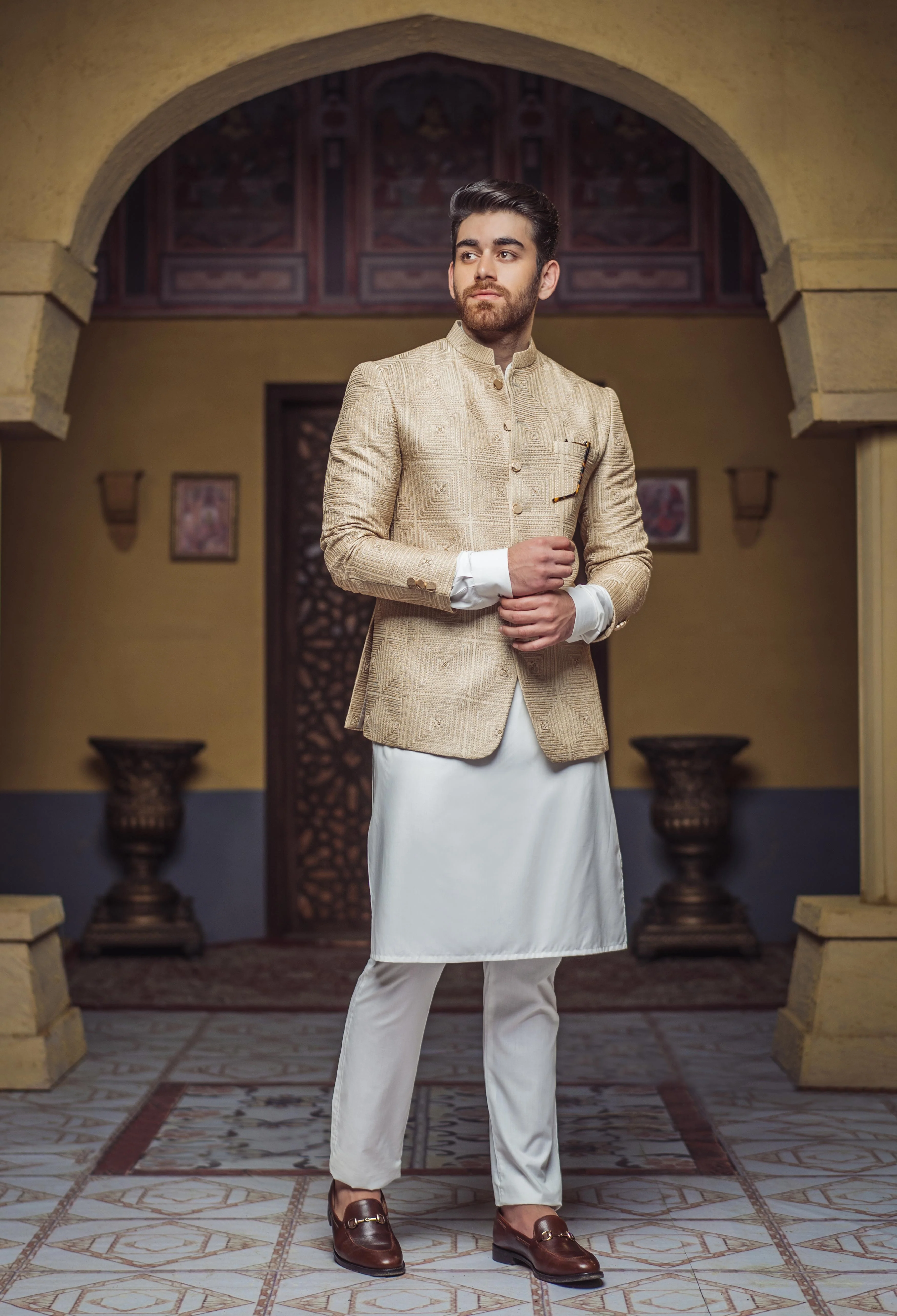 BARAN PRINCE COAT - Image 3