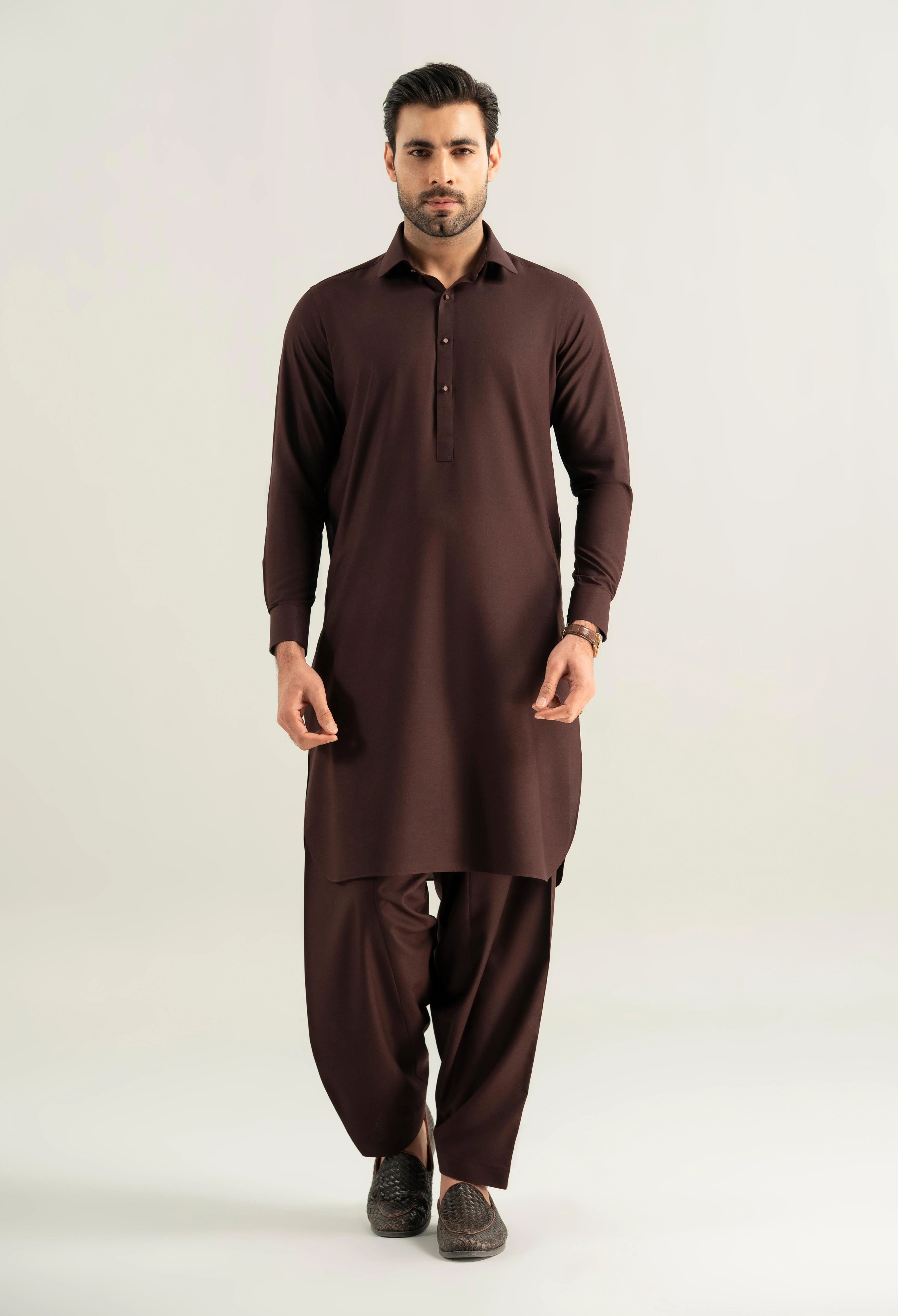 Dark Burgundy Detailing Kameez Shalwar