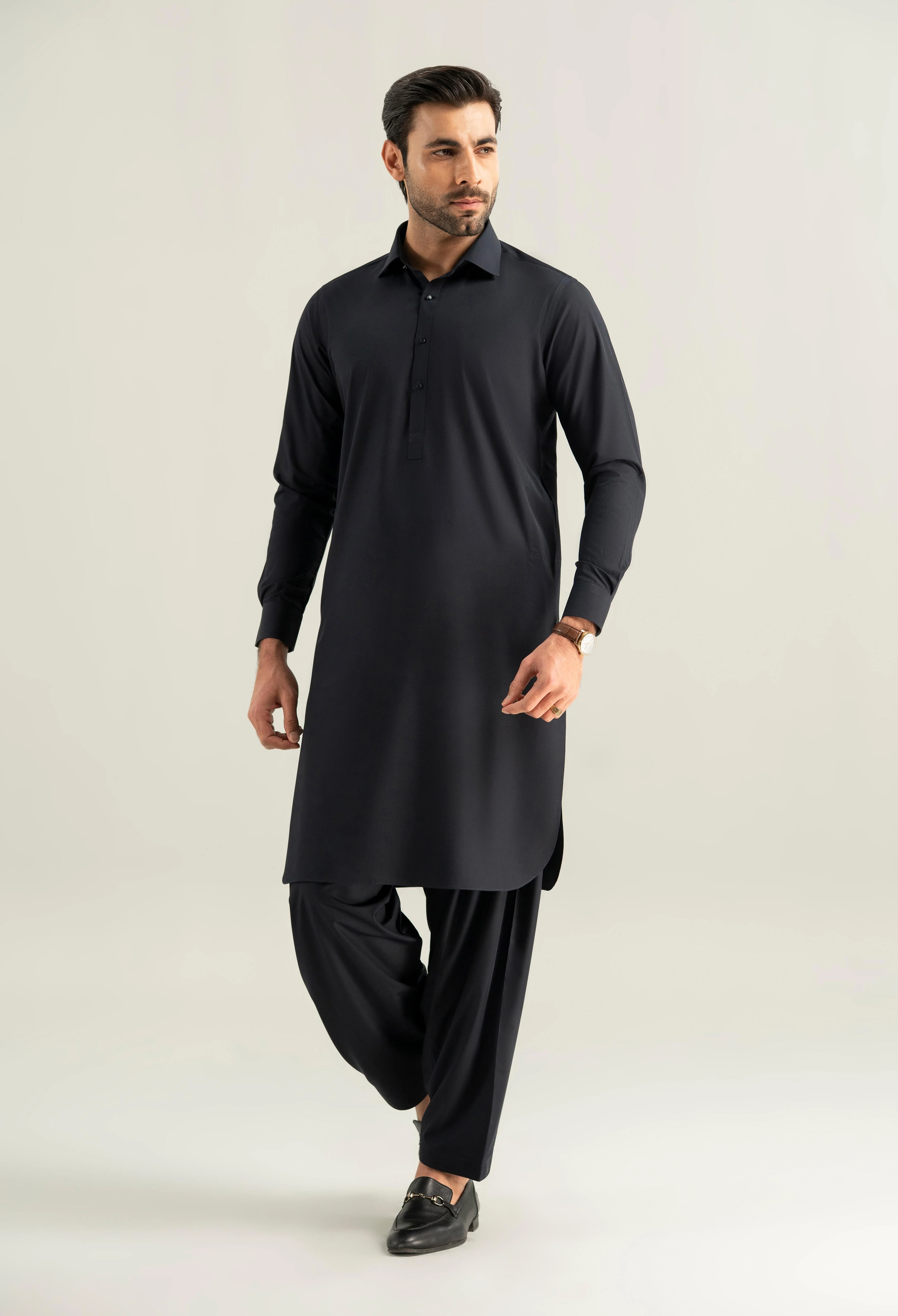 Navy Blue Detailing Kameez Shalwar - Image 6