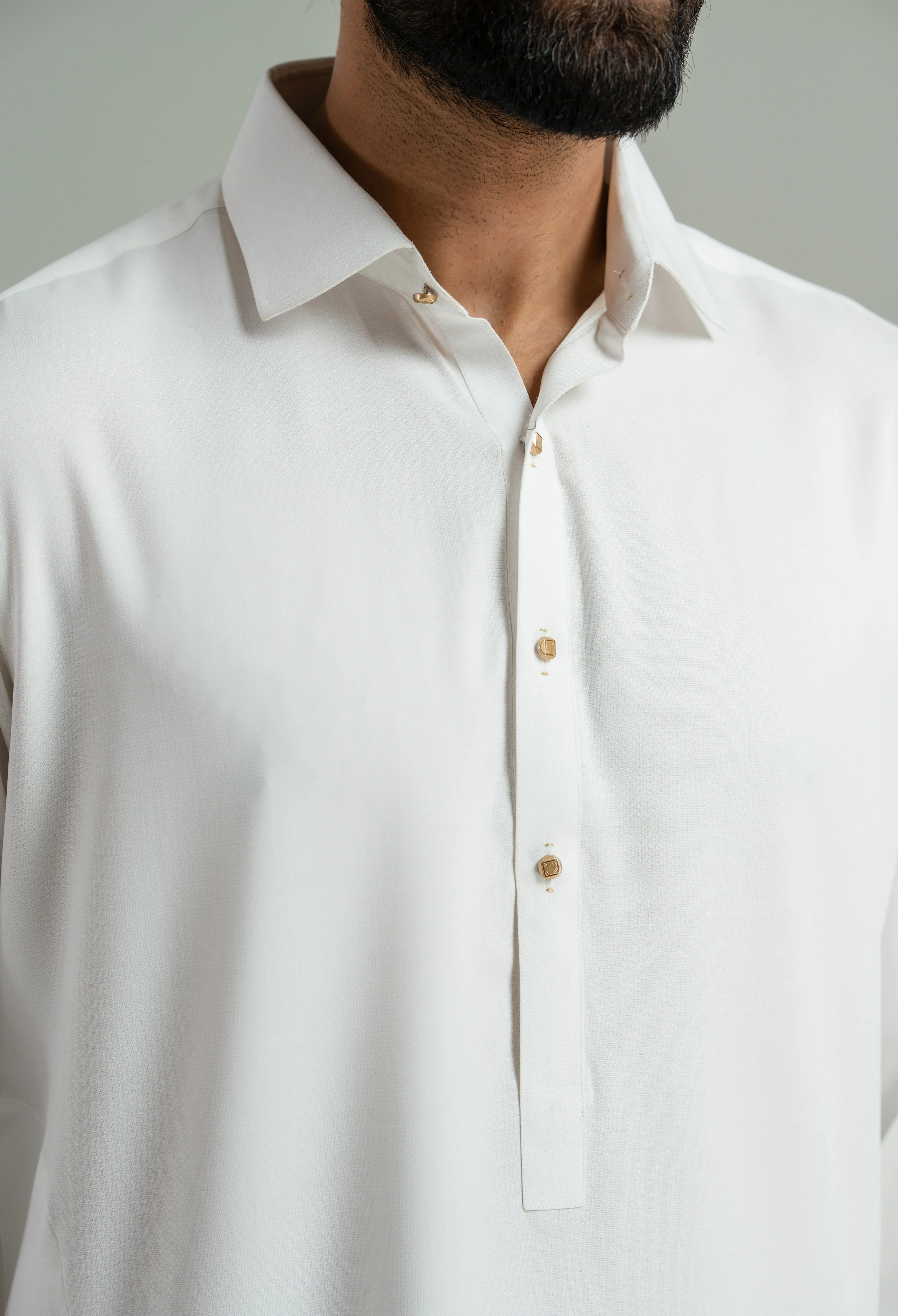 Off White Detailing Kameez Shalwar - Image 2